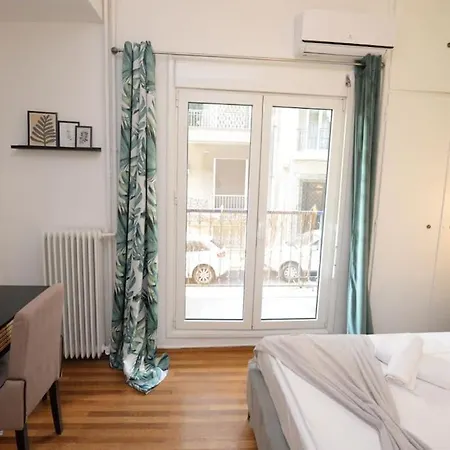 Apartment Minimal In Koukaki Athens